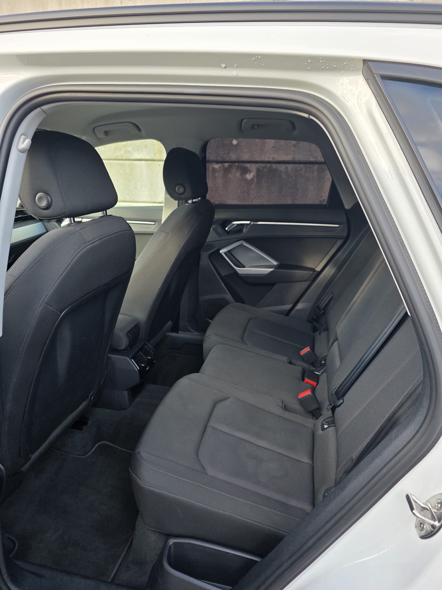 AUDI Q3 35 TDI advanced quattro S-tronic-image-7