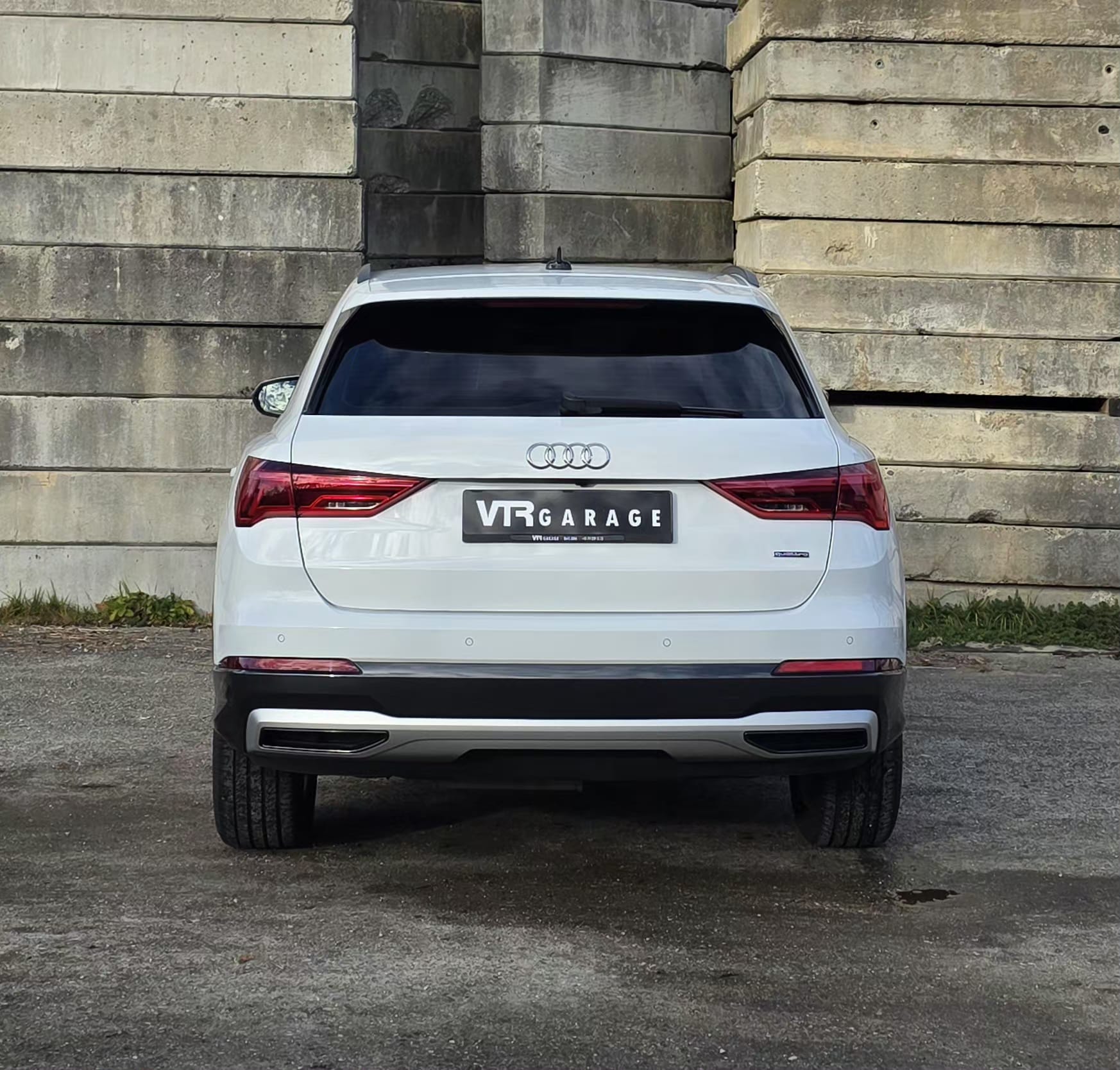 AUDI Q3 35 TDI advanced quattro S-tronic-image-5