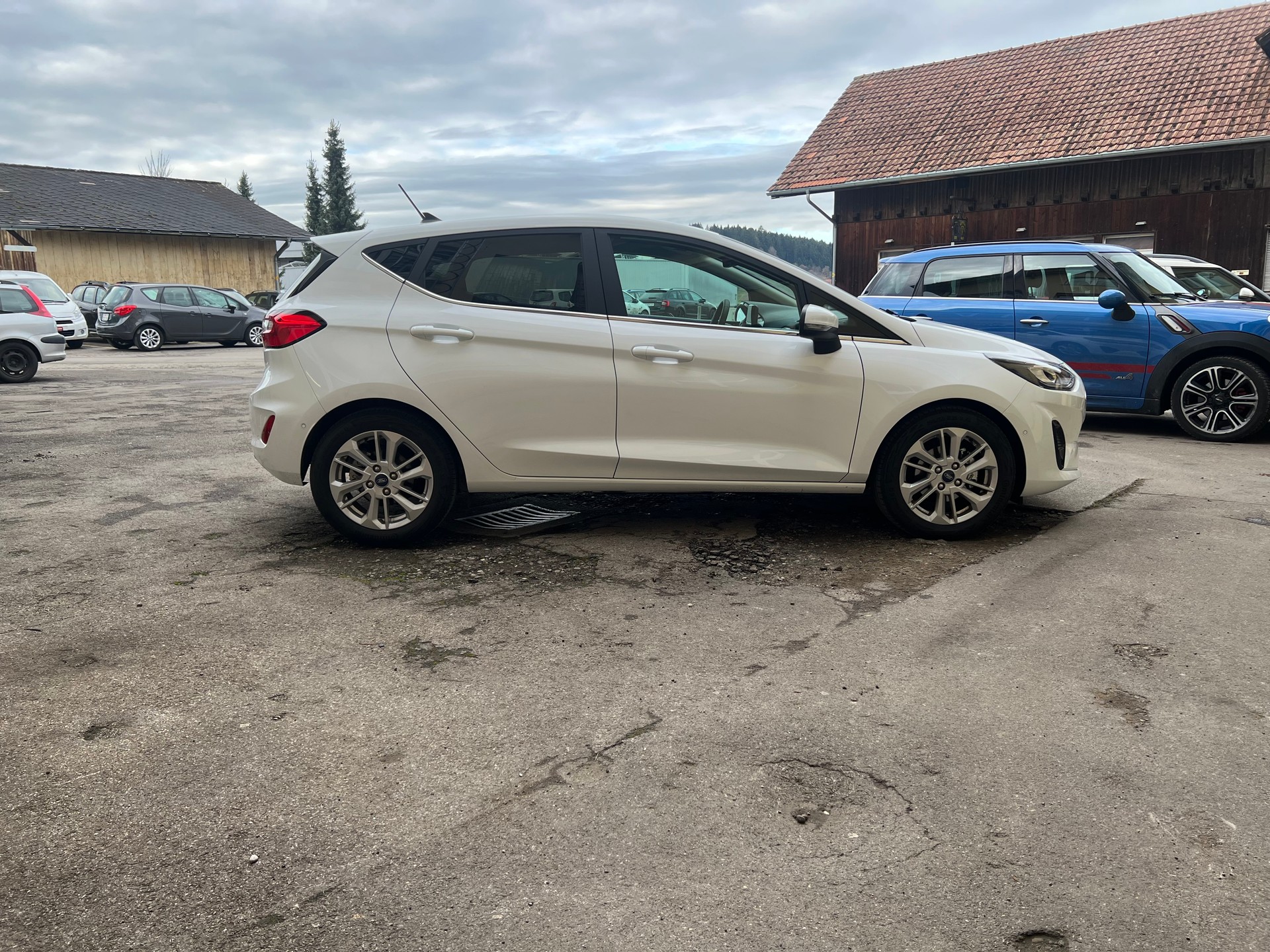 FORD Fiesta 1.0 SCTi MHEV Titanium Automat-image-6