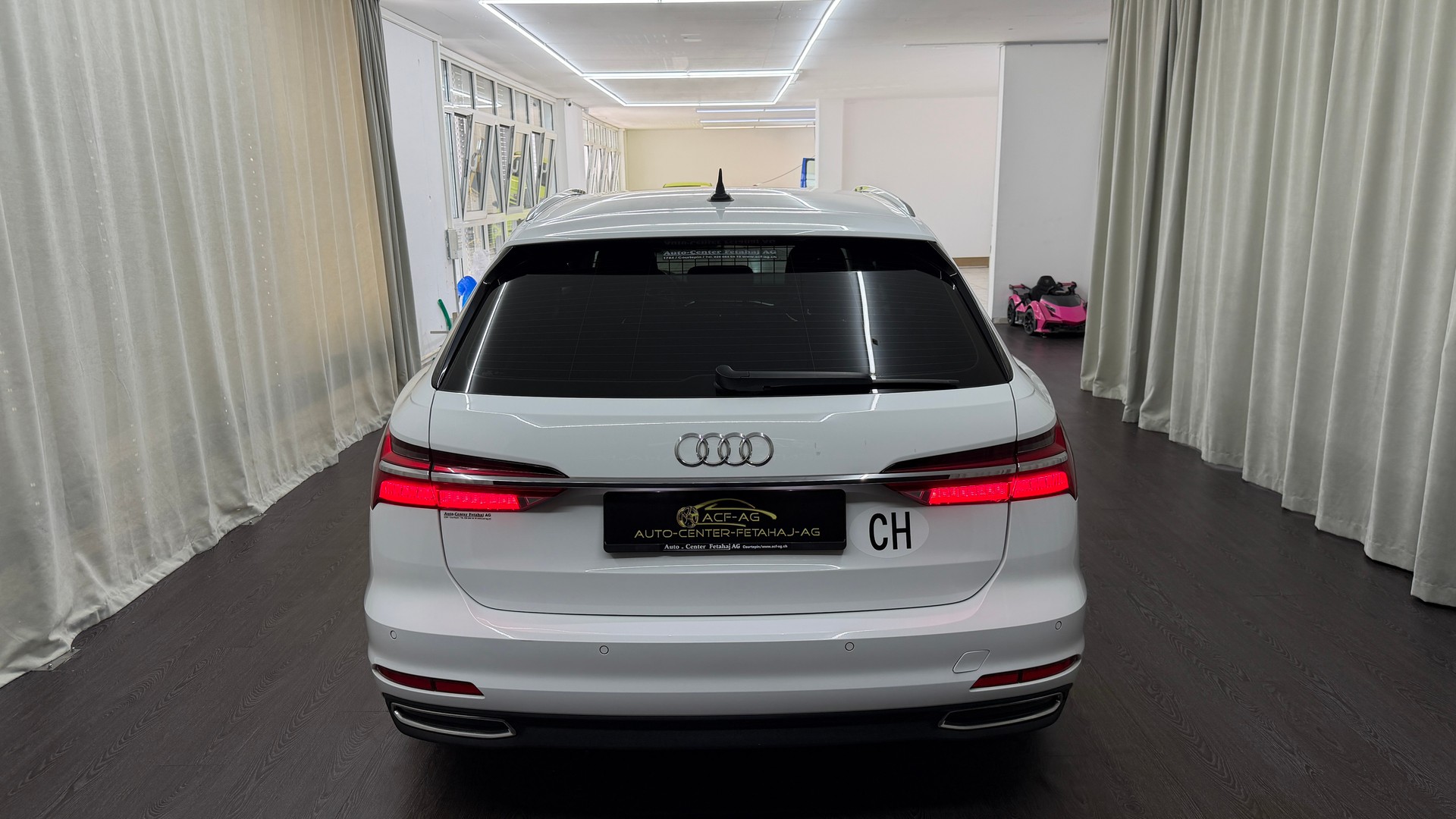 AUDI A6 Avant 50 TDI quattro tiptronic-image-4