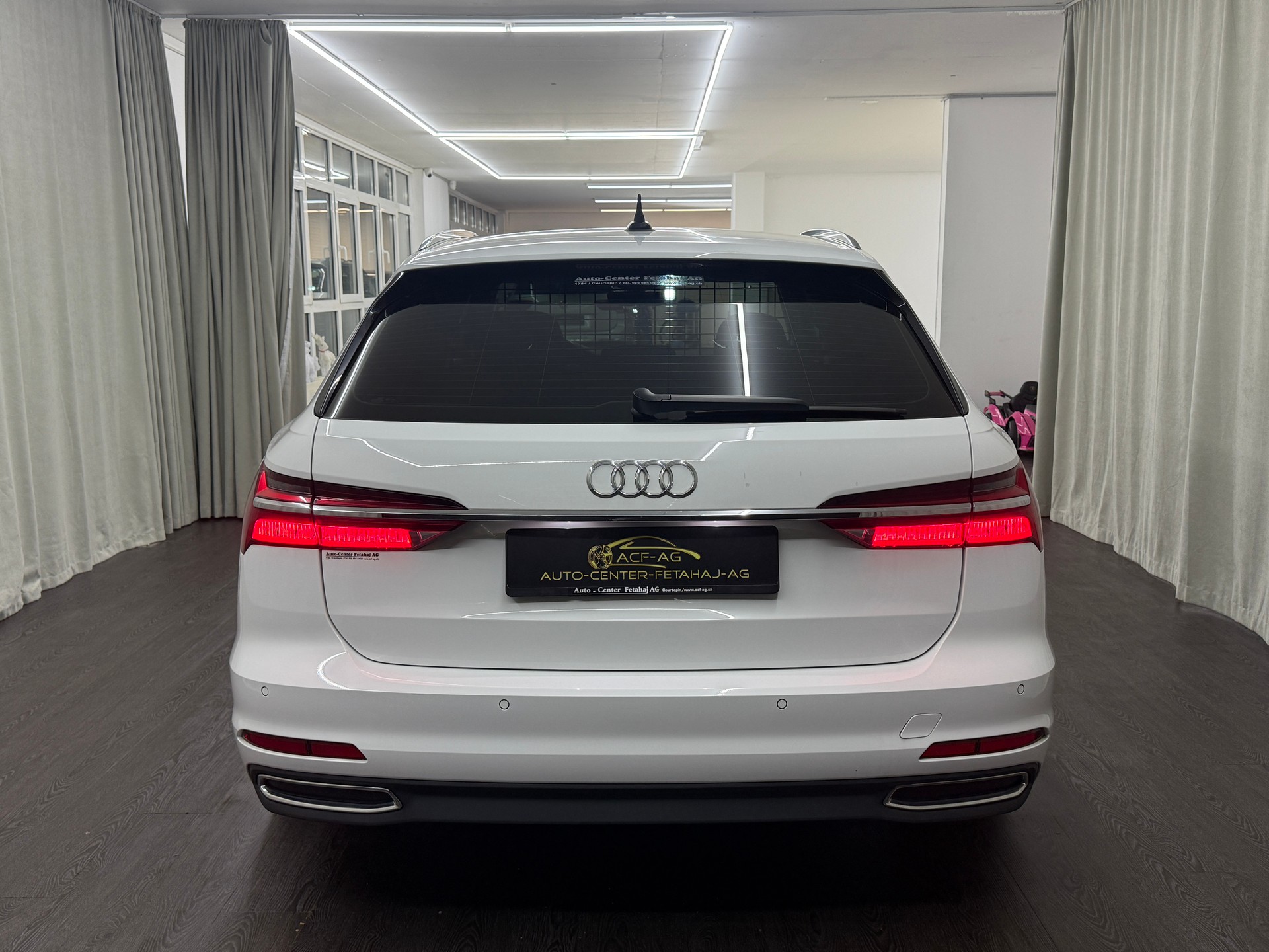 AUDI A6 Avant 50 TDI quattro tiptronic-image-4