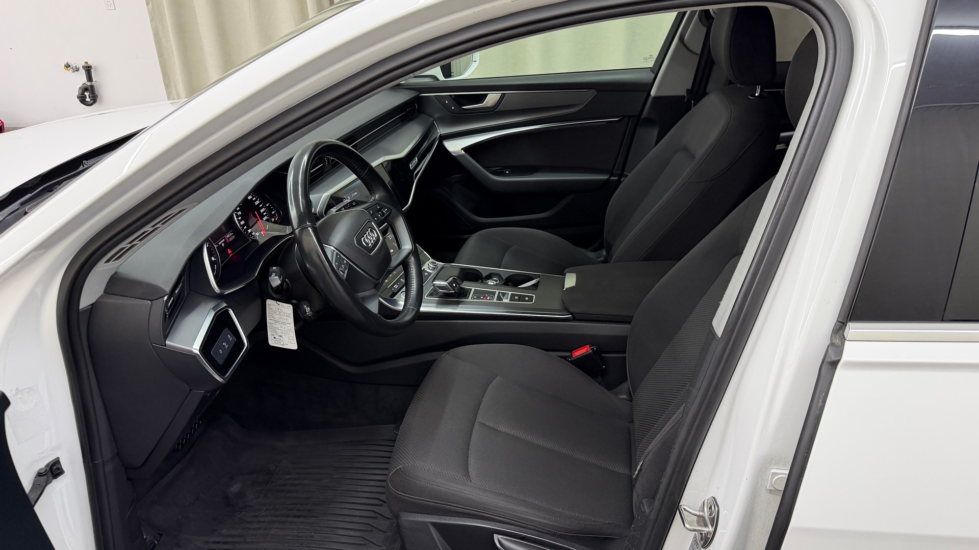 AUDI A6 Avant 50 TDI quattro tiptronic-image-6