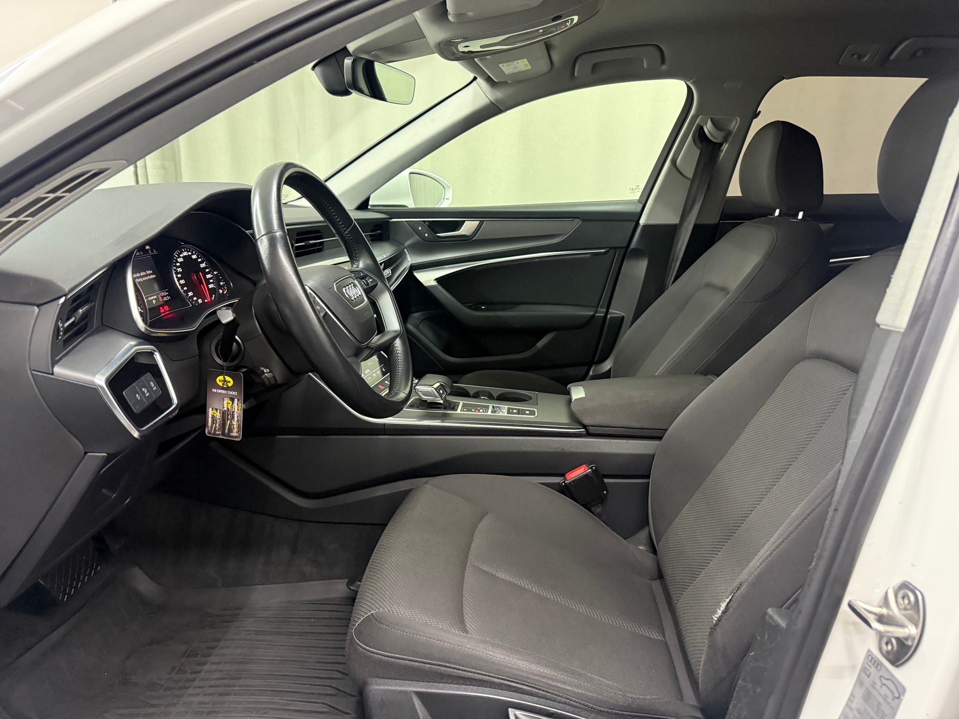 AUDI A6 Avant 50 TDI quattro tiptronic-image-6