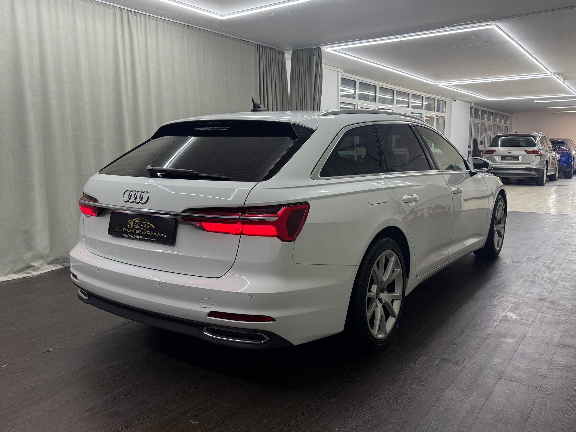 AUDI A6 Avant 50 TDI quattro tiptronic-image-3