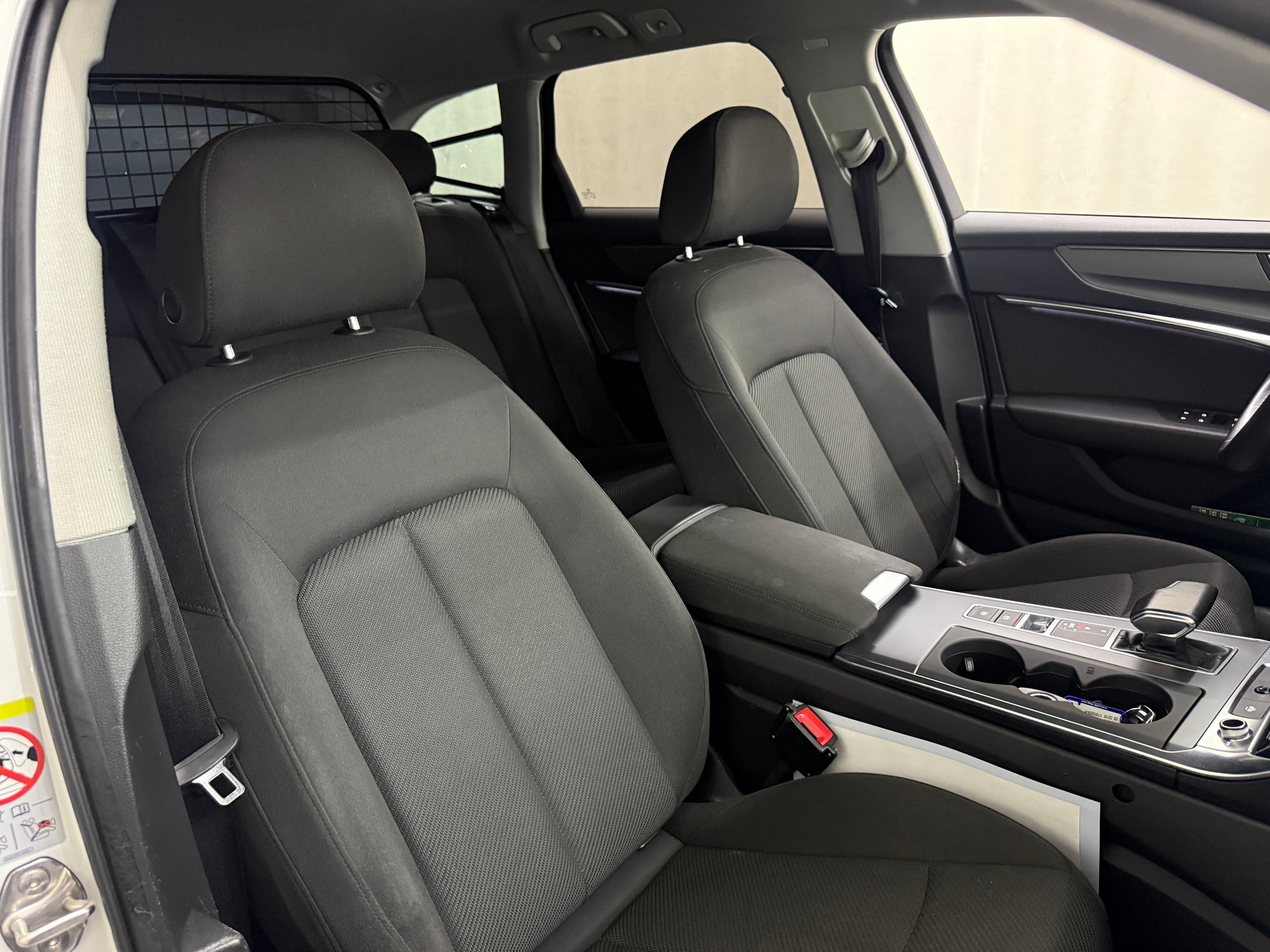 AUDI A6 Avant 50 TDI quattro tiptronic-image-12