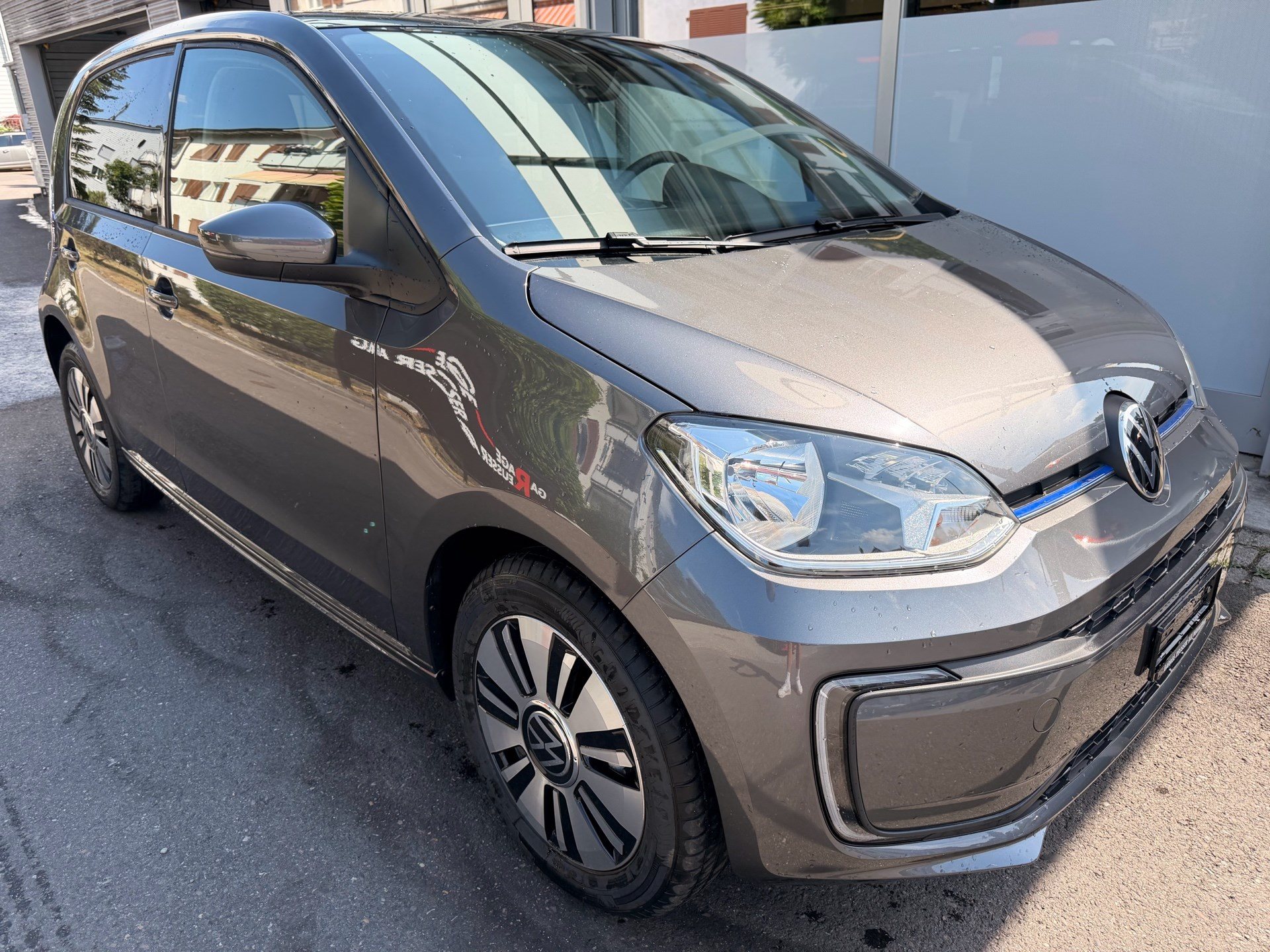VW e-up! EDITION *** NEUWAGEN ZUM UNSCHLAGBAREN PREIS ***-image-2