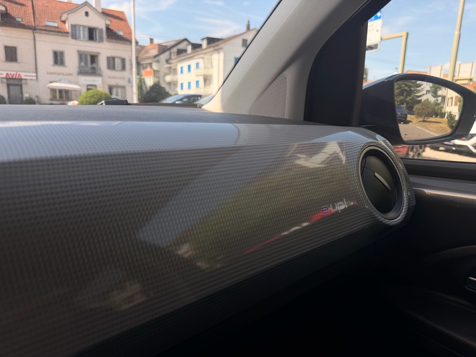 VW e-up! EDITION *** NEUWAGEN ZUM UNSCHLAGBAREN PREIS ***-image-17