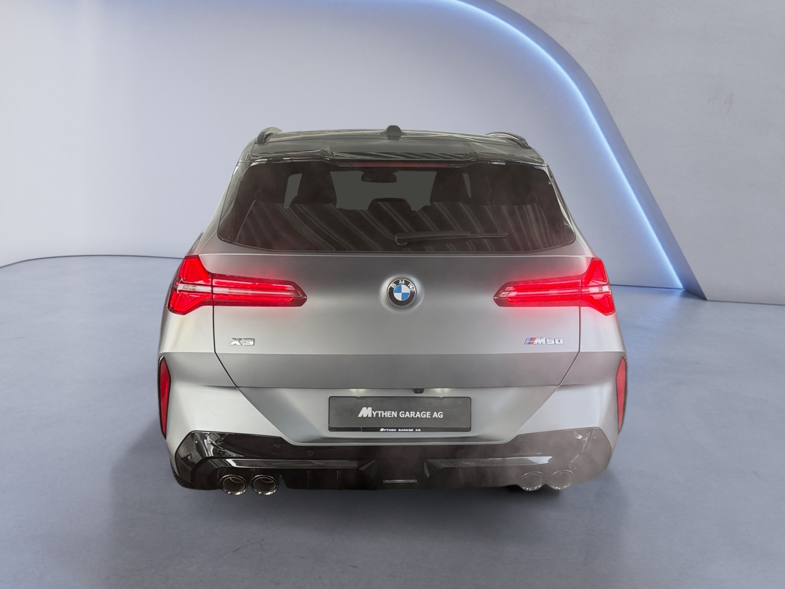 BMW X3 M50i-image-3