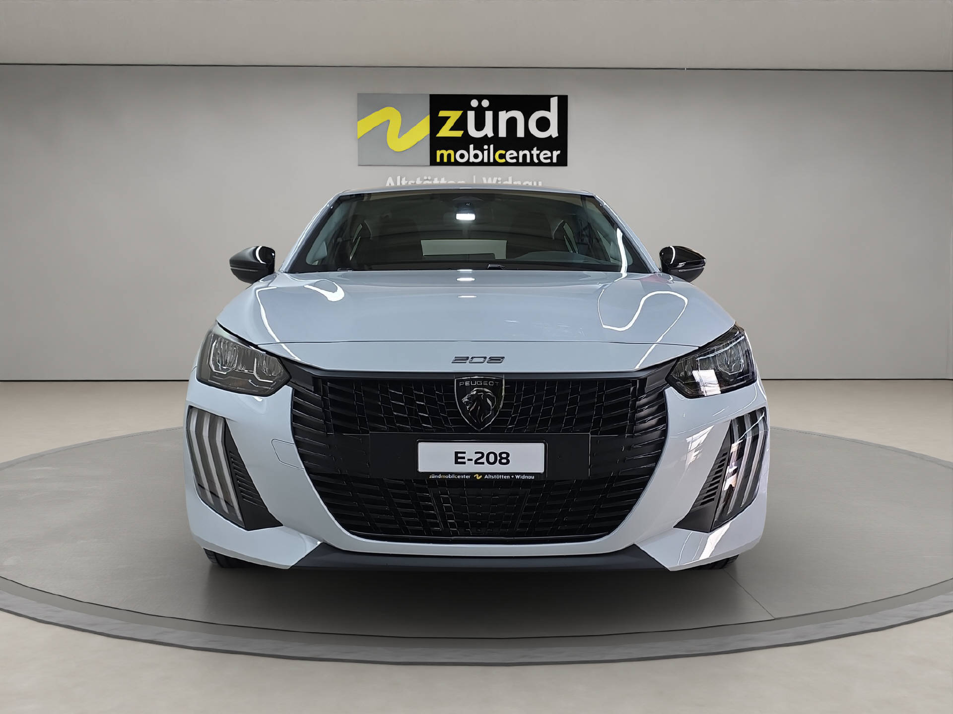 PEUGEOT E-208 136 Style-image-4