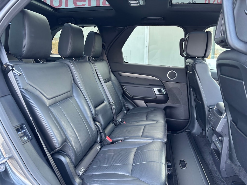 LAND ROVER Discovery 3.0 Si6 HSE Automatic-image-13