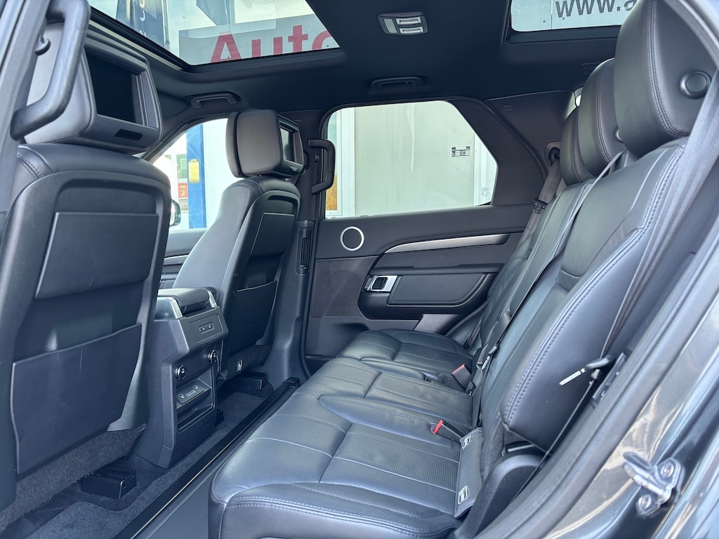 LAND ROVER Discovery 3.0 Si6 HSE Automatic-image-12