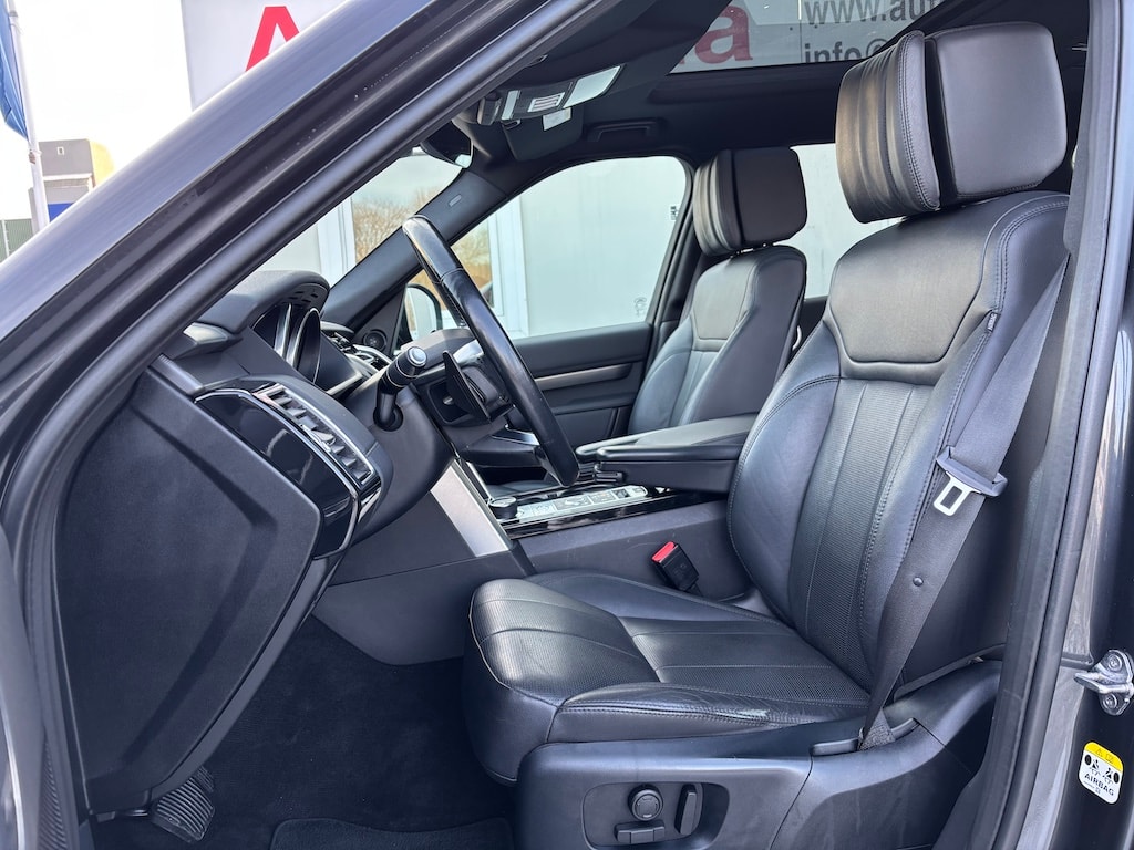 LAND ROVER Discovery 3.0 Si6 HSE Automatic-image-7