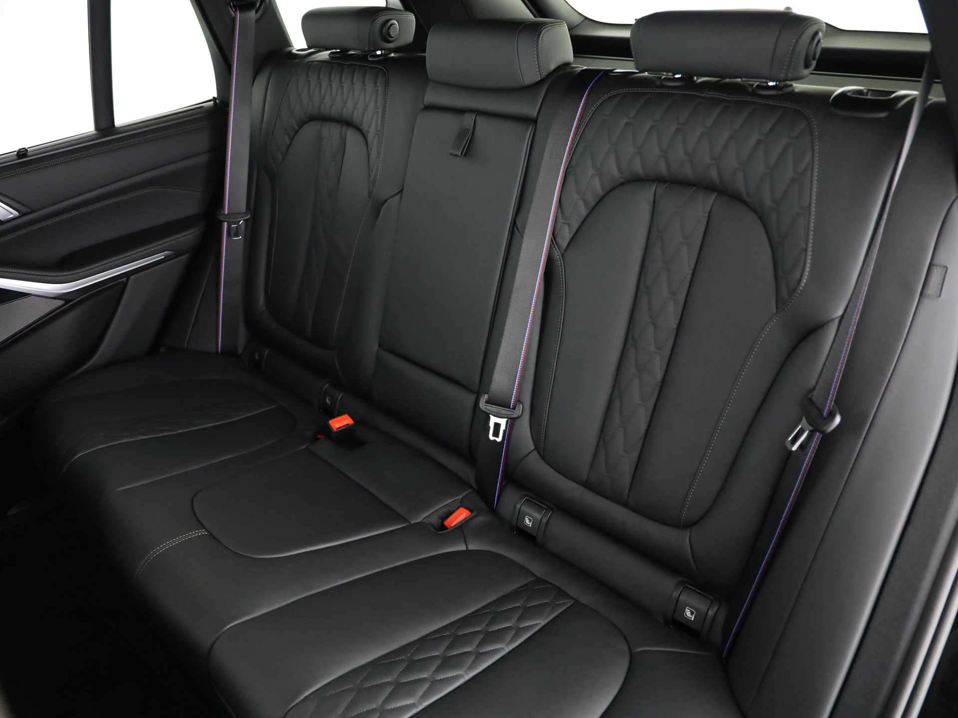 BMW X5 40i xDrive SAG-image-19
