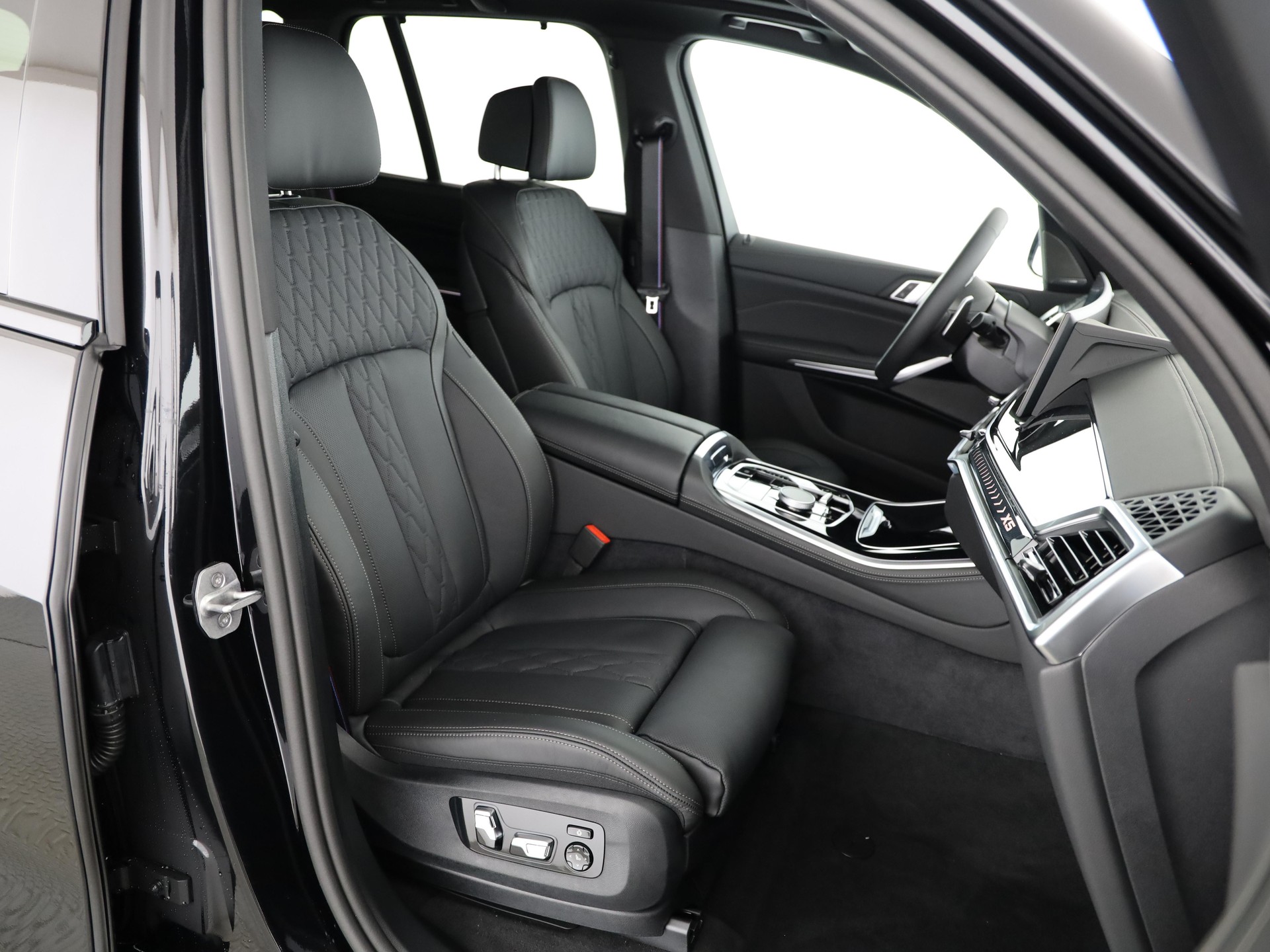 BMW X5 40i xDrive SAG-image-20
