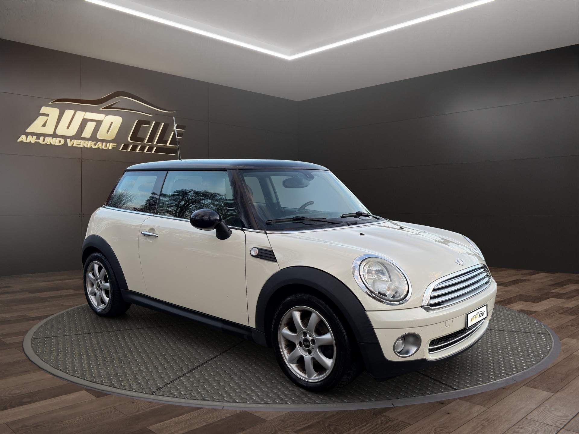 MINI Cooper-image-2