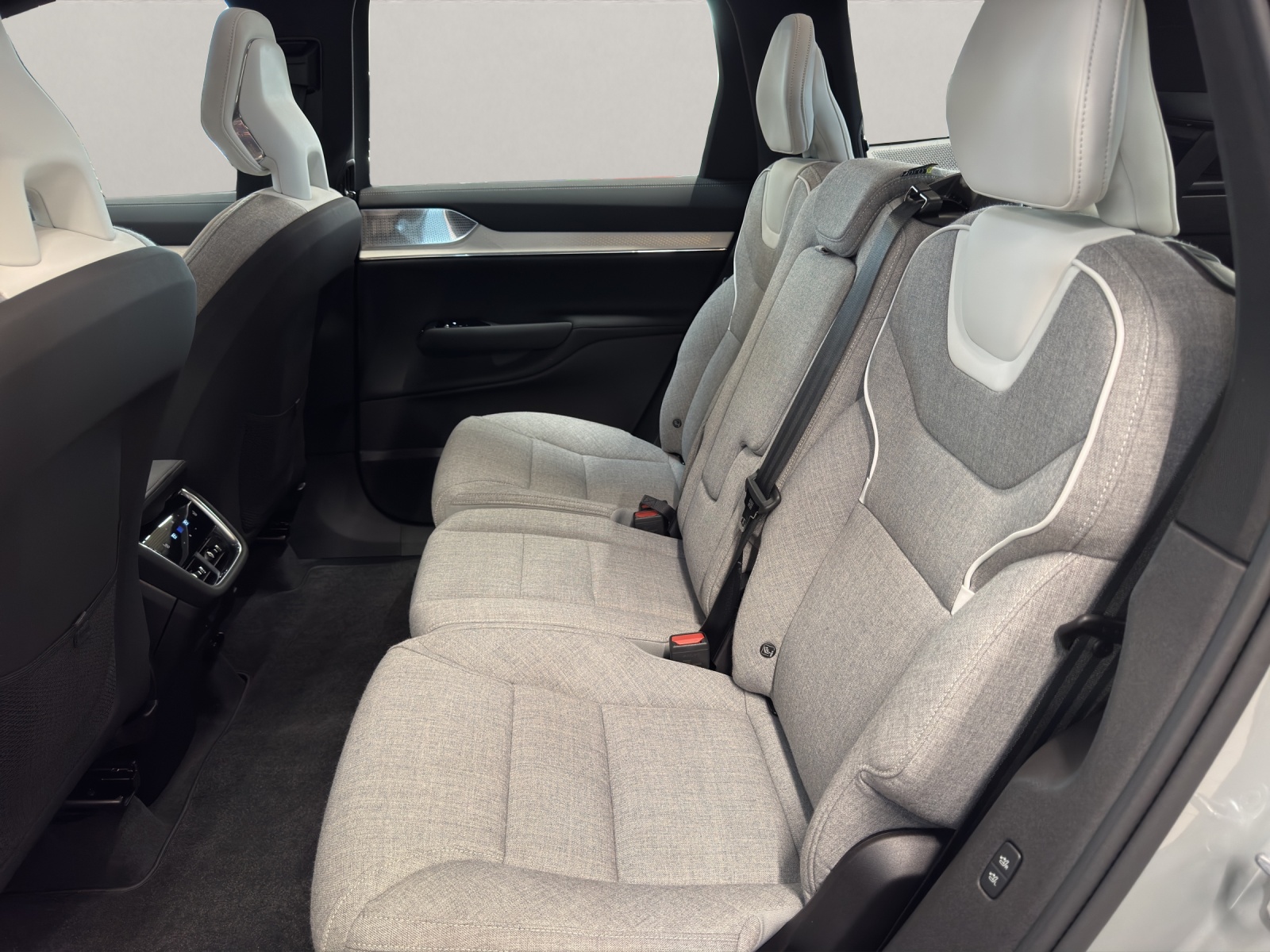 VOLVO EX90 Twin Performance Ultra AWD-image-14