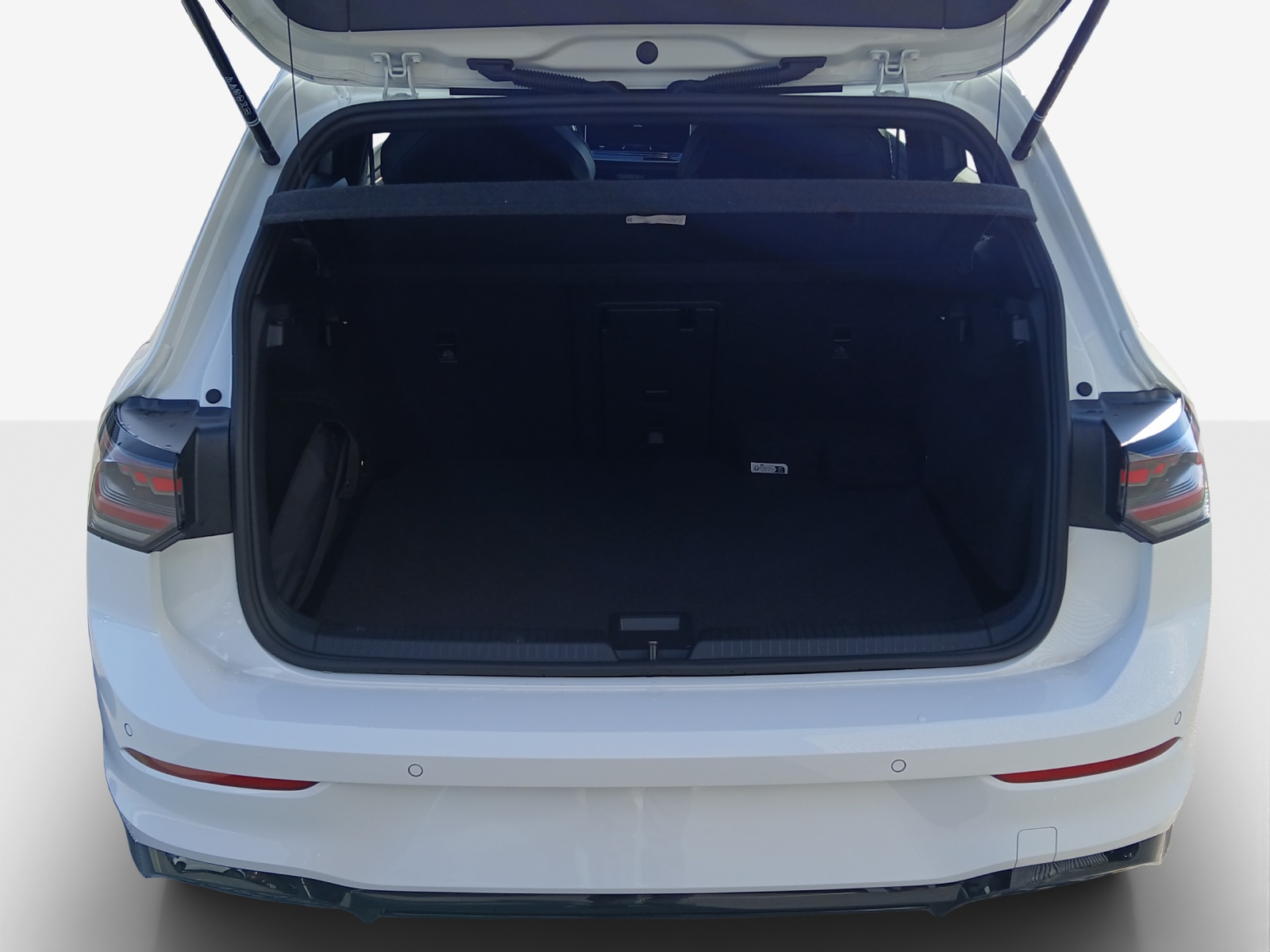 VW Golf 1.5 e TSI mHEV R-Line DSG-image-12