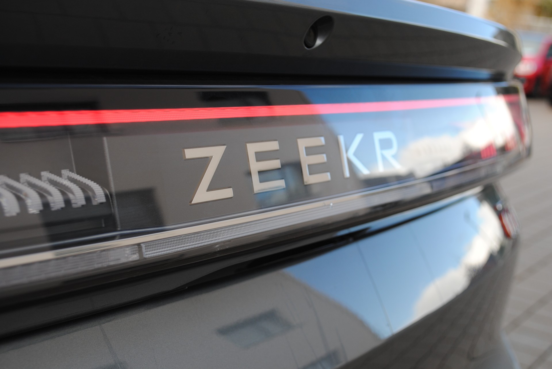 ZEEKR 001 Performace AWD-image-18