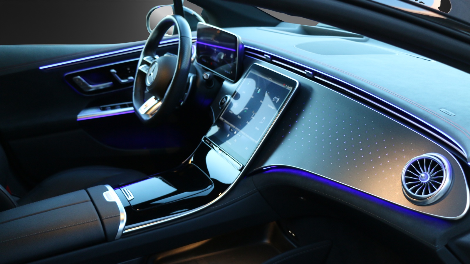 MERCEDES-BENZ EQE 43 AMG 4 Matic-image-4
