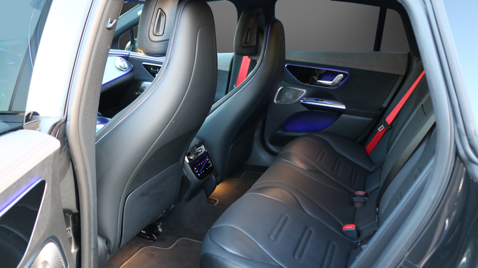 MERCEDES-BENZ EQE 43 AMG 4 Matic-image-5