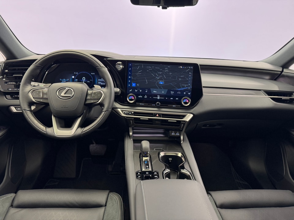 RX 450h+ Excellence E-FOUR Plug-in-Hybrid