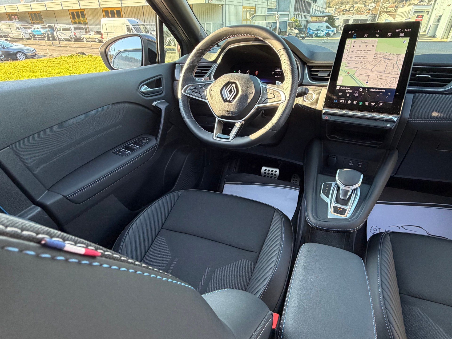 RENAULT CAPTUR "ALPINE" 1.3 TCE ESPRIT" ALPINE" CH WAGEN MIT RENAULT VOLLGARANTIE. NETTO 25`500.--image-23