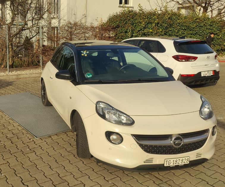 OPEL Adam 1.0 ecoFLEX Turbo ROCKS-image-0