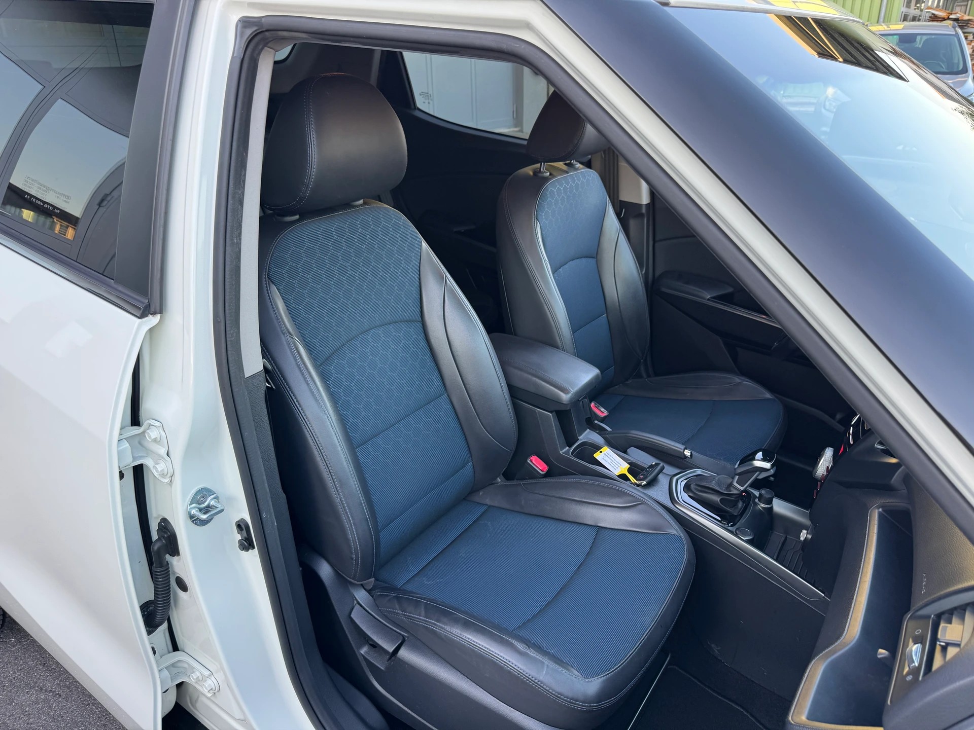 KGM-SsangYong XLV 1.6 eXDi Crystal 4WD Automatic-image-15