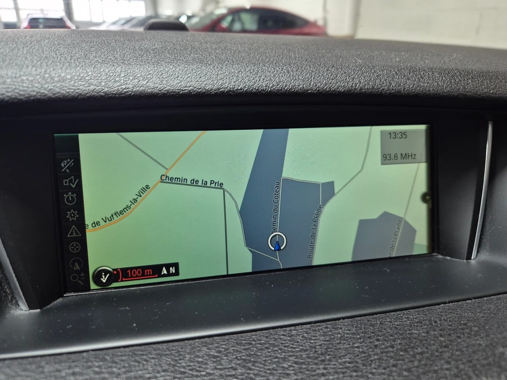BMW X1 xDrive 18d xLine Steptronic-image-9