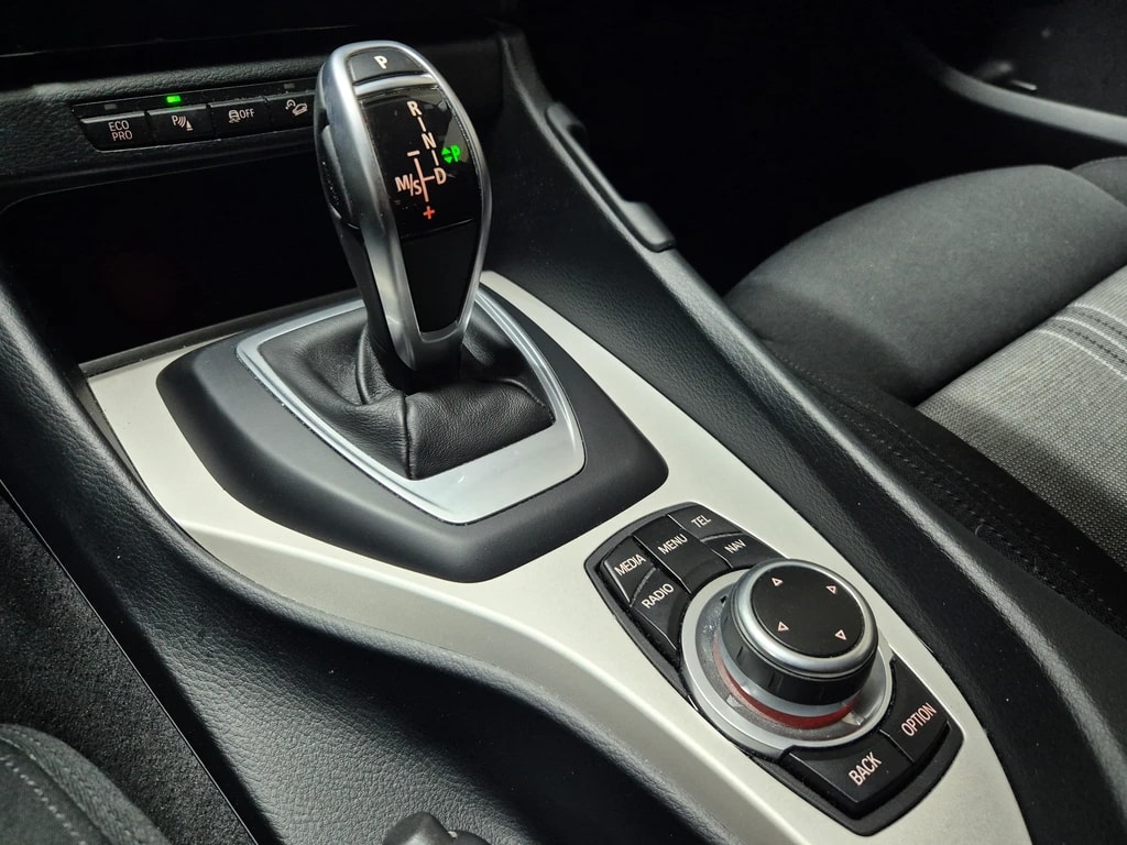 BMW X1 xDrive 18d xLine Steptronic-image-13