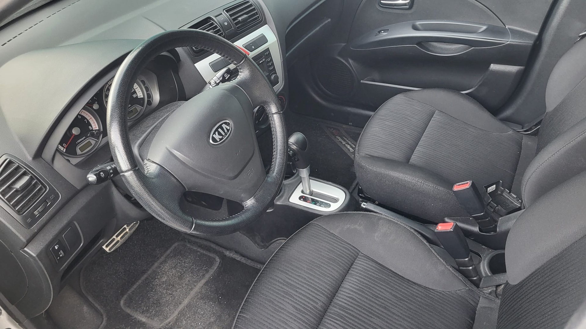 KIA Picanto 1.1 Style Automatic-image-8