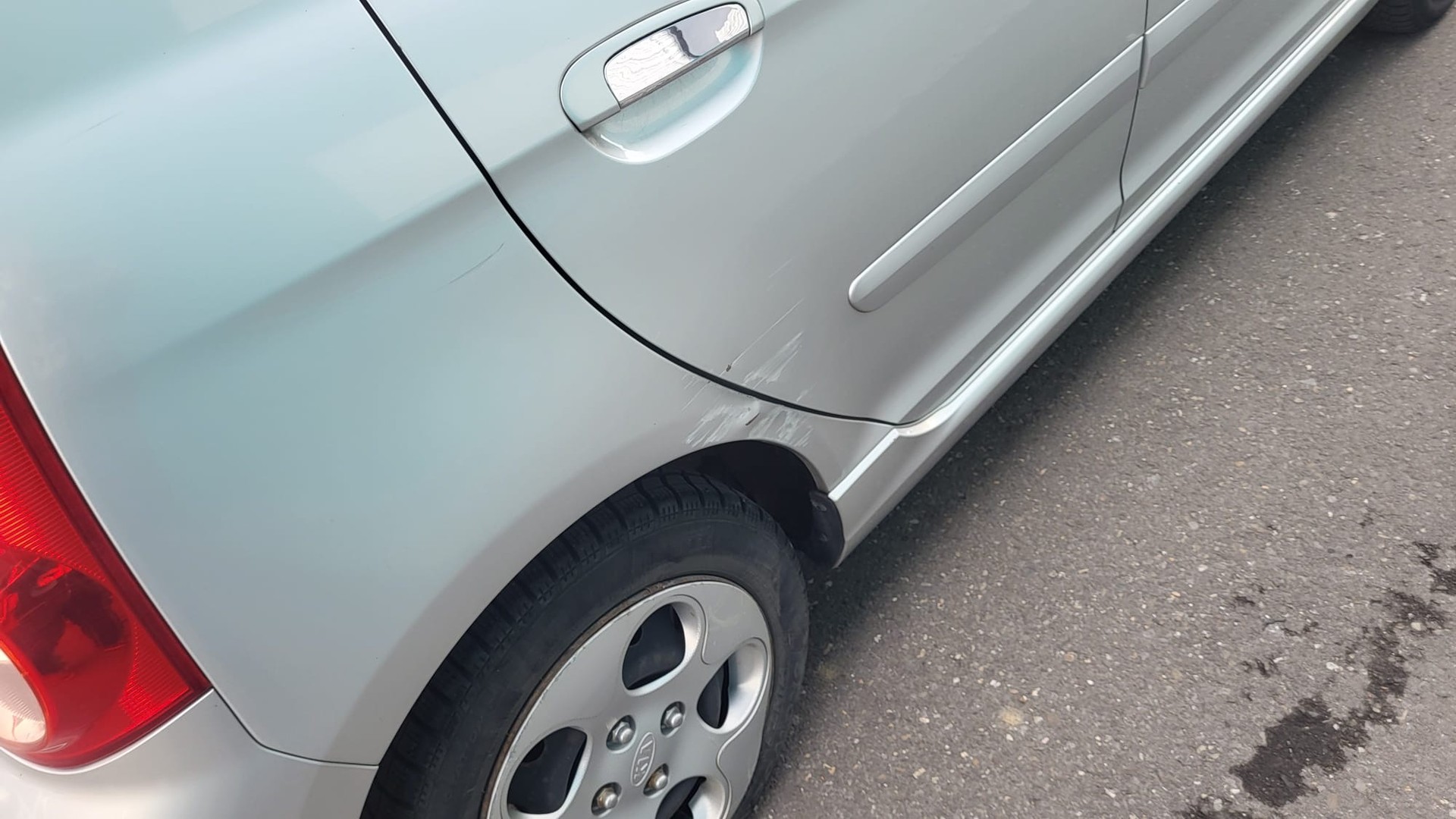 KIA Picanto 1.1 Style Automatic-image-10