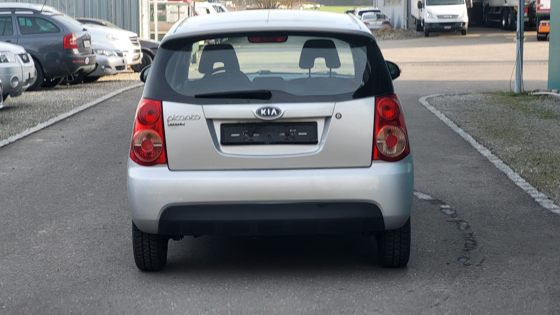 KIA Picanto 1.1 Style Automatic-image-4