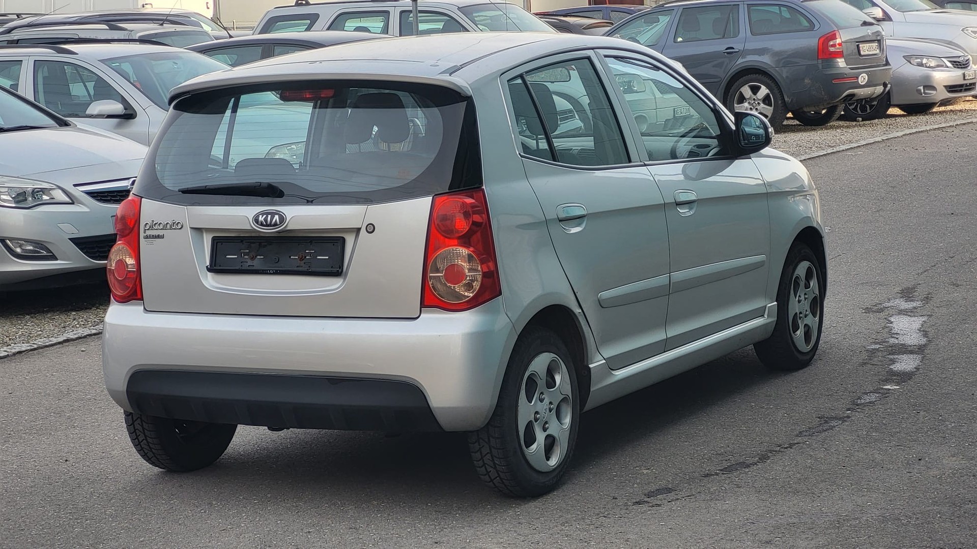 KIA Picanto 1.1 Style Automatic-image-5