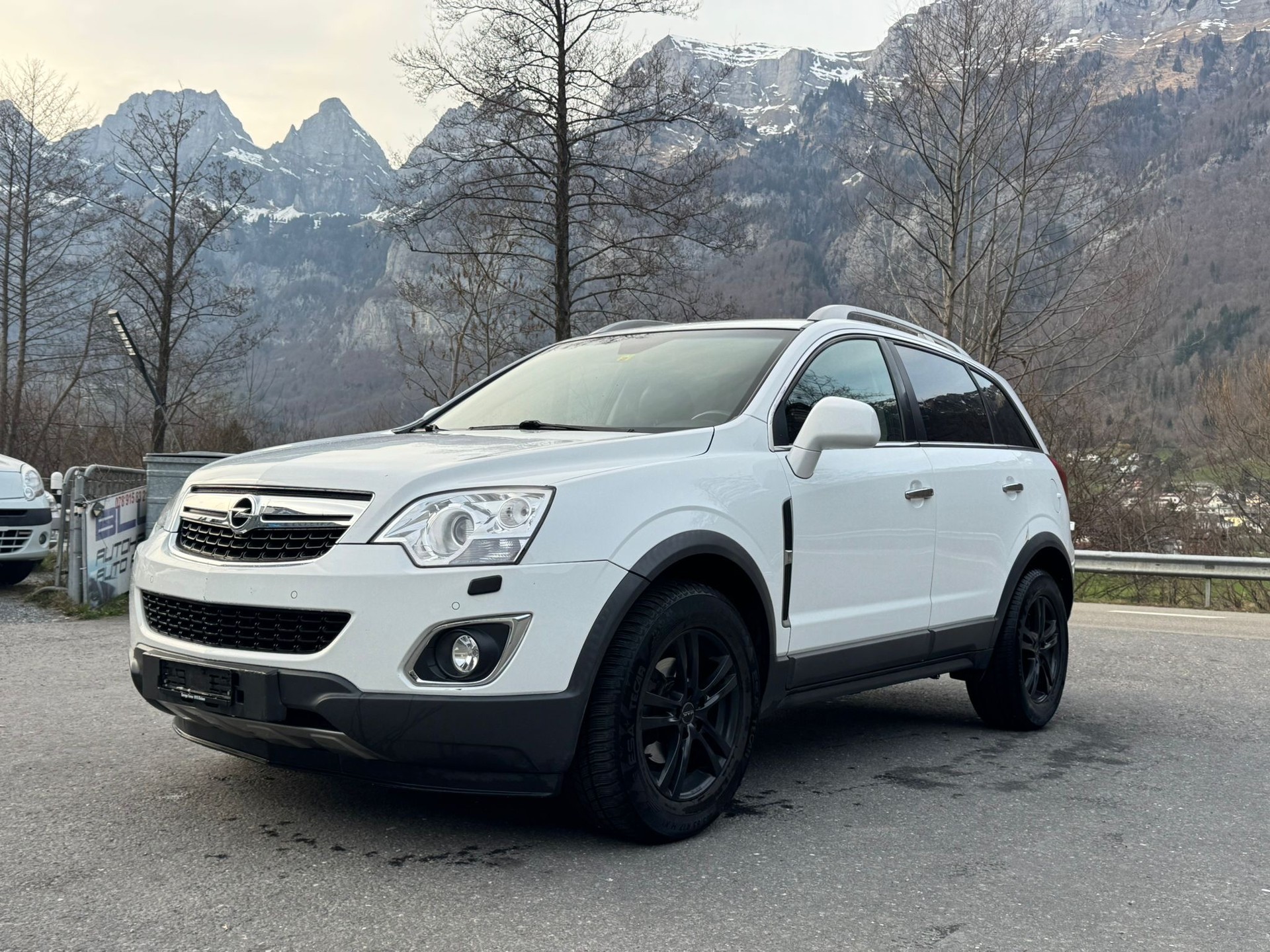 OPEL Antara 2.2 CDTi Cosmo 4WD-image-2