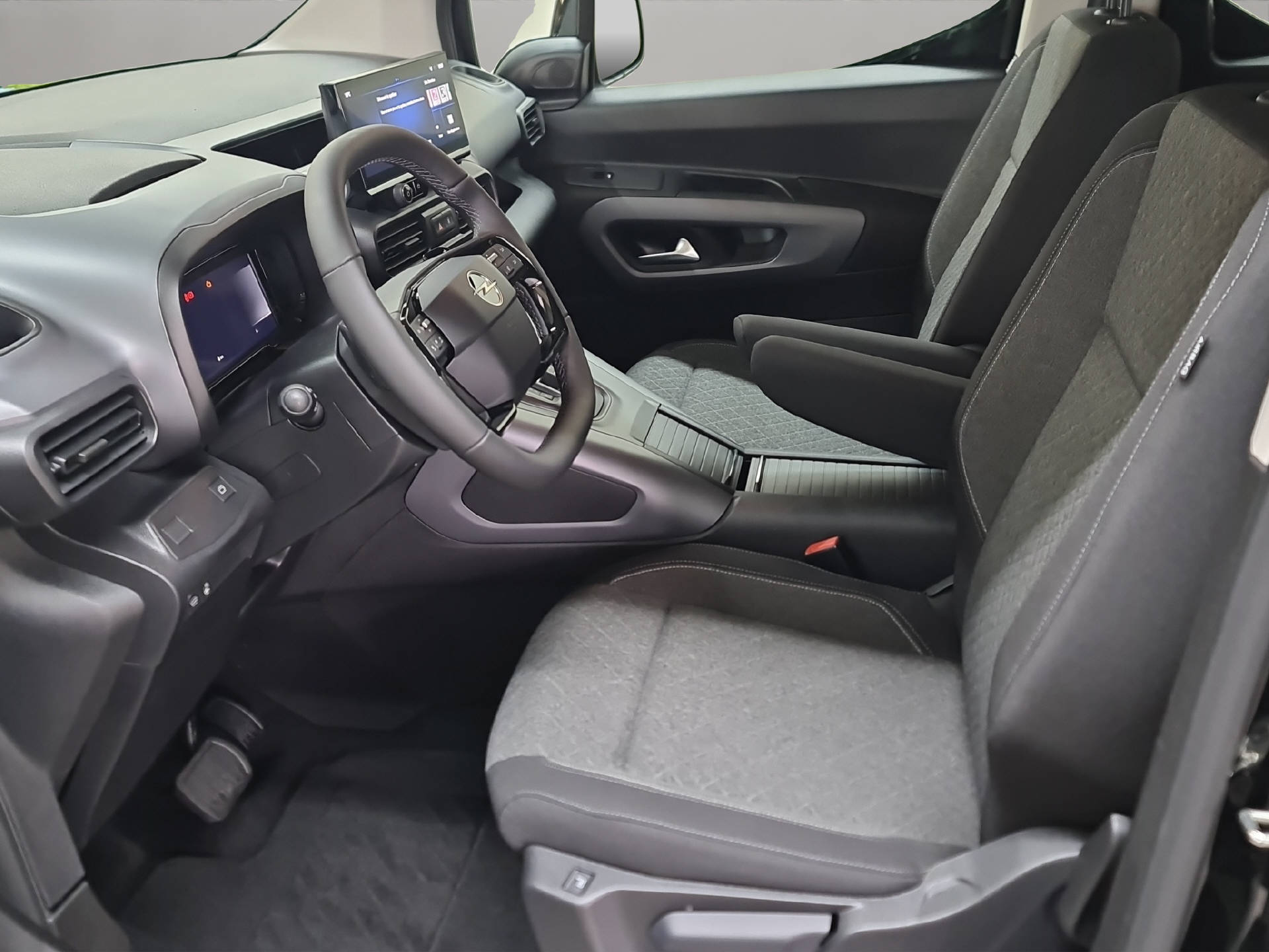 OPEL Combo 1.5 D GS S/S-image-6