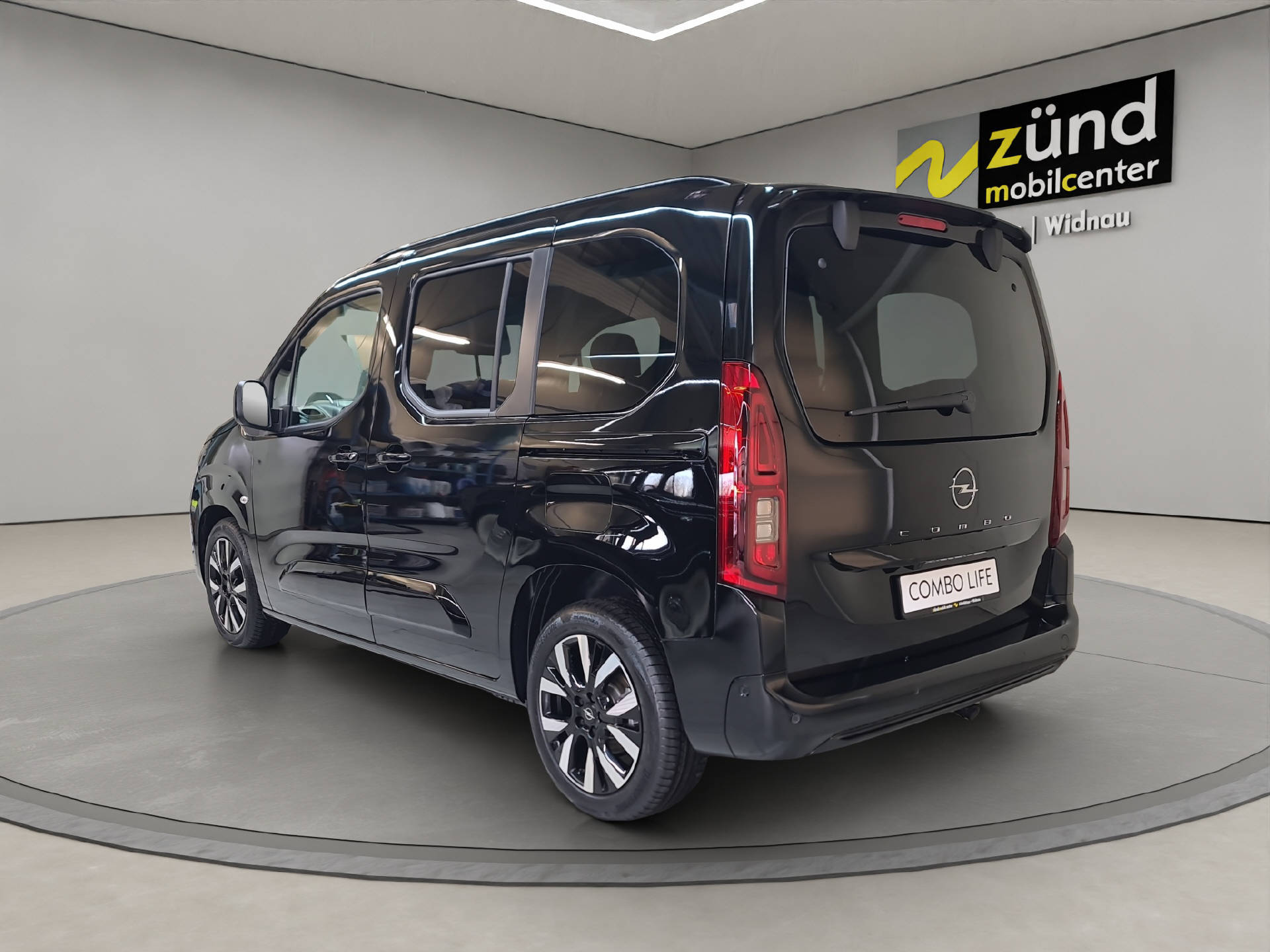 OPEL Combo 1.5 D GS S/S-image-2