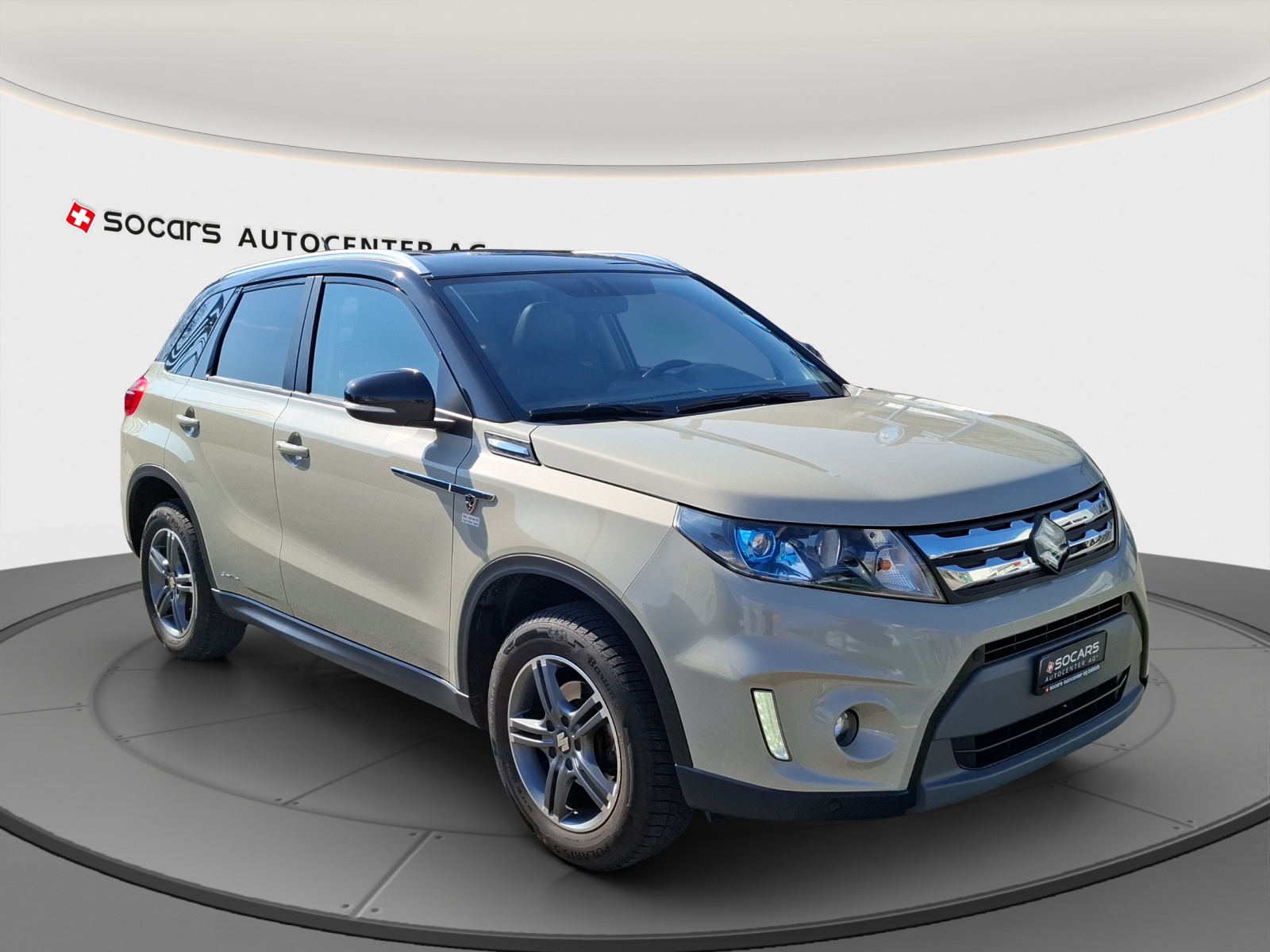 SUZUKI Vitara 1.6 Compact Top // 8-fach Aluminiumbereift-image-3