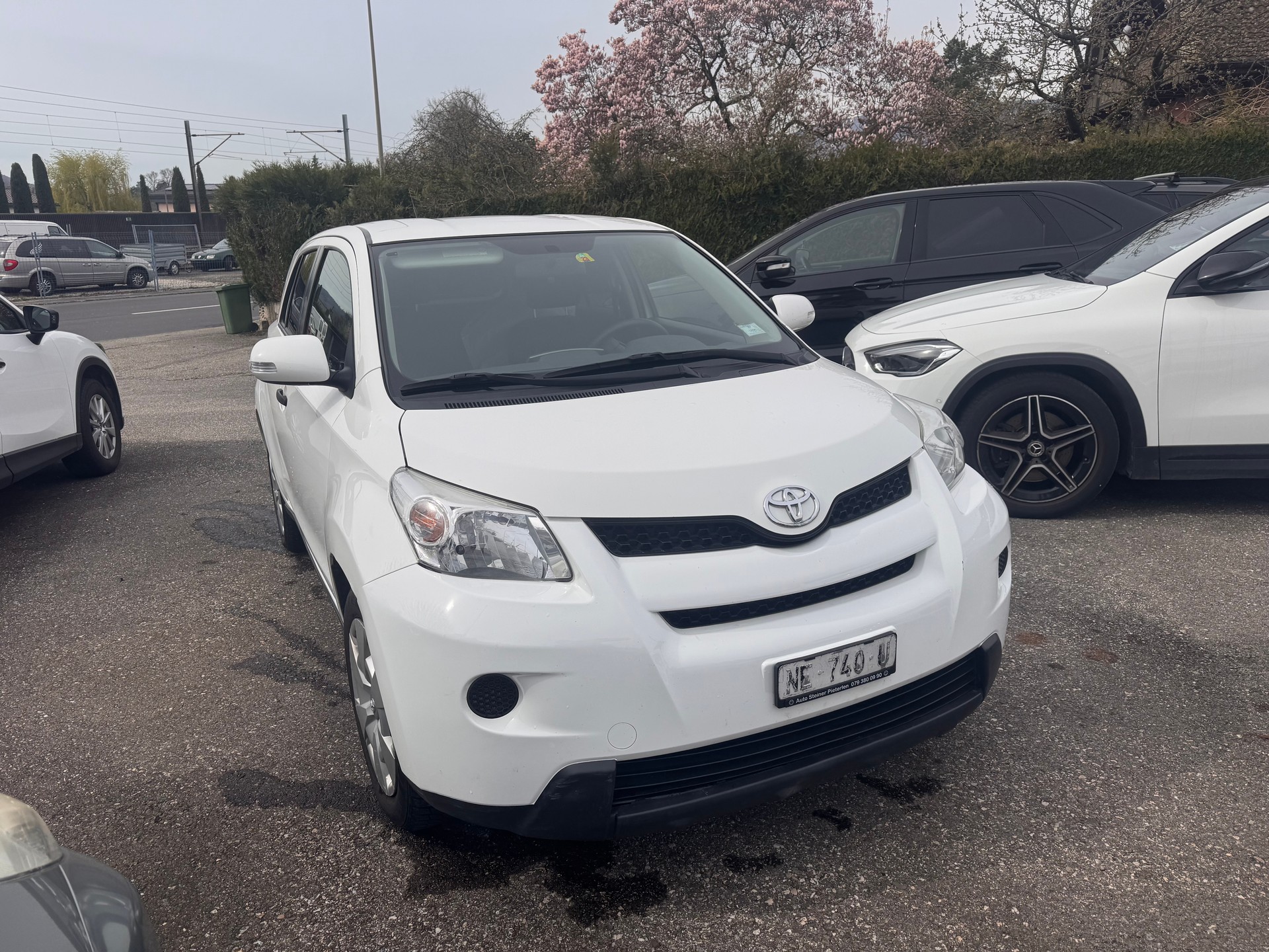 TOYOTA UrbanCruiser 1.4 D-4D Linea Terra 4WD-image-2
