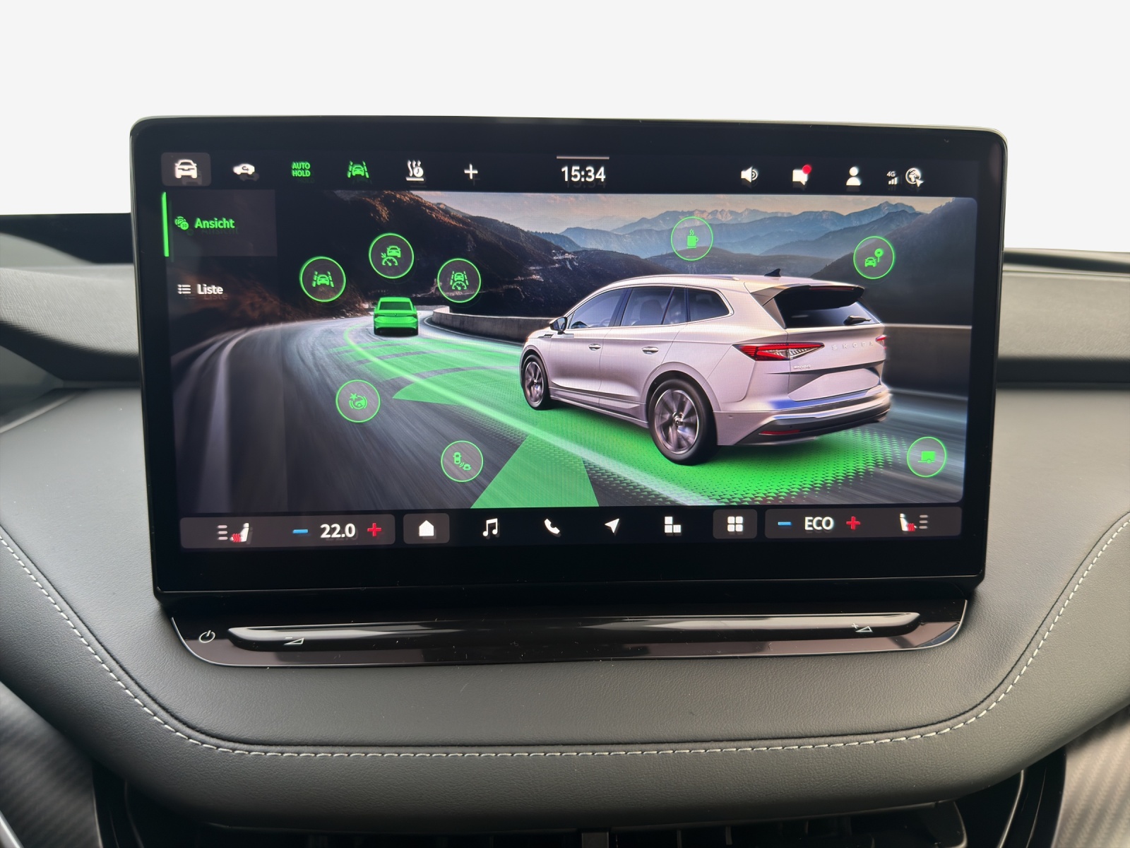 SKODA Enyaq 85x Sportline 4x4-image-13