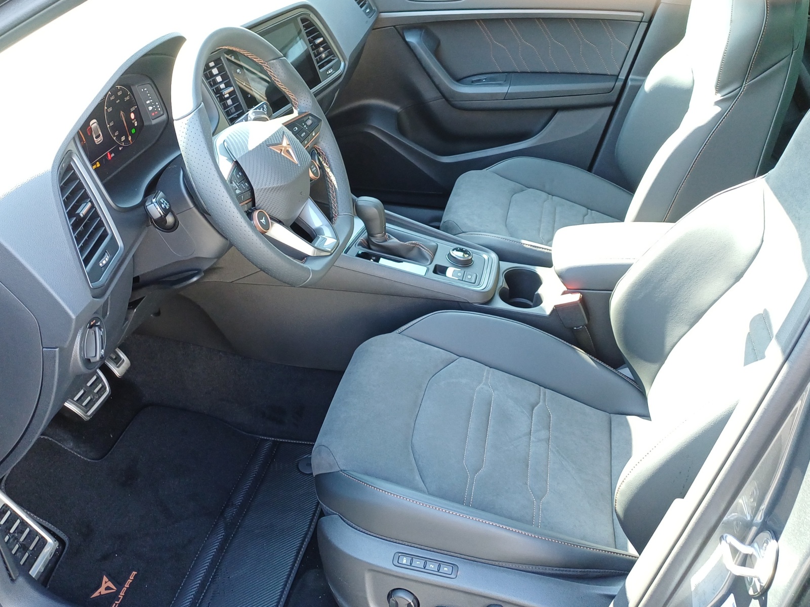 CUPRA CUPRA Ateca 2.0TSI 300 PS 7-Gang DSG 4Drive-image-7