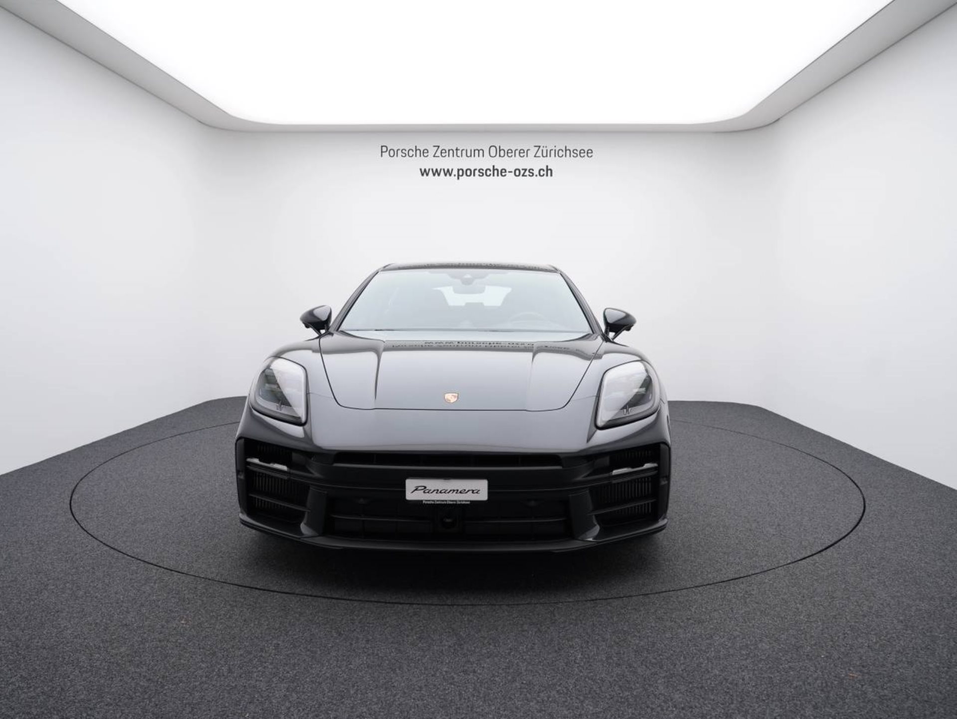 PORSCHE Panamera 4S E-Hybrid-image-9
