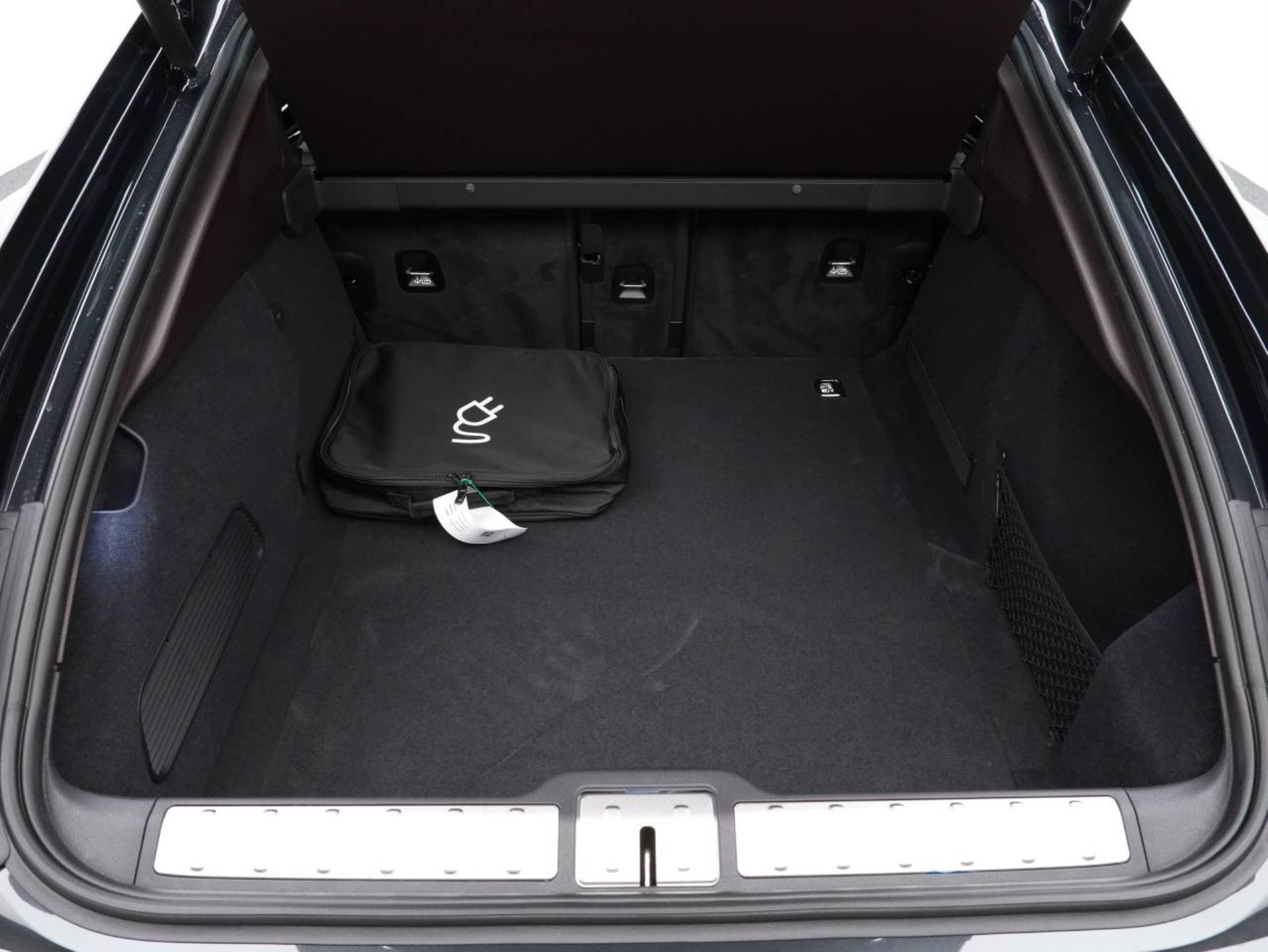 PORSCHE Panamera 4S E-Hybrid-image-30