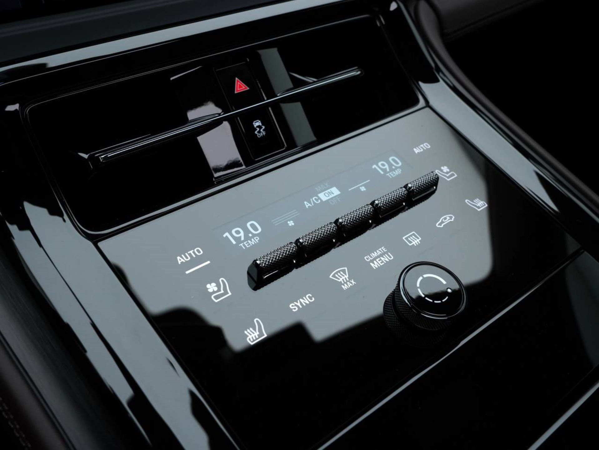 PORSCHE Panamera 4S E-Hybrid-image-19