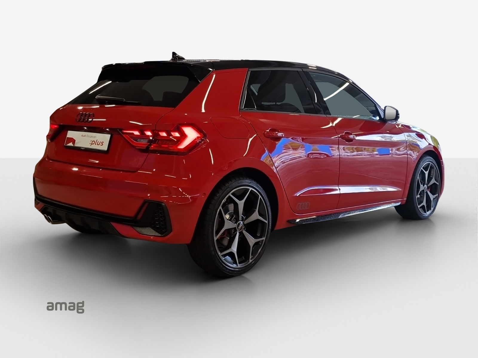 AUDI A1 Sportback 40 TFSI S Line S-tronic-image-4