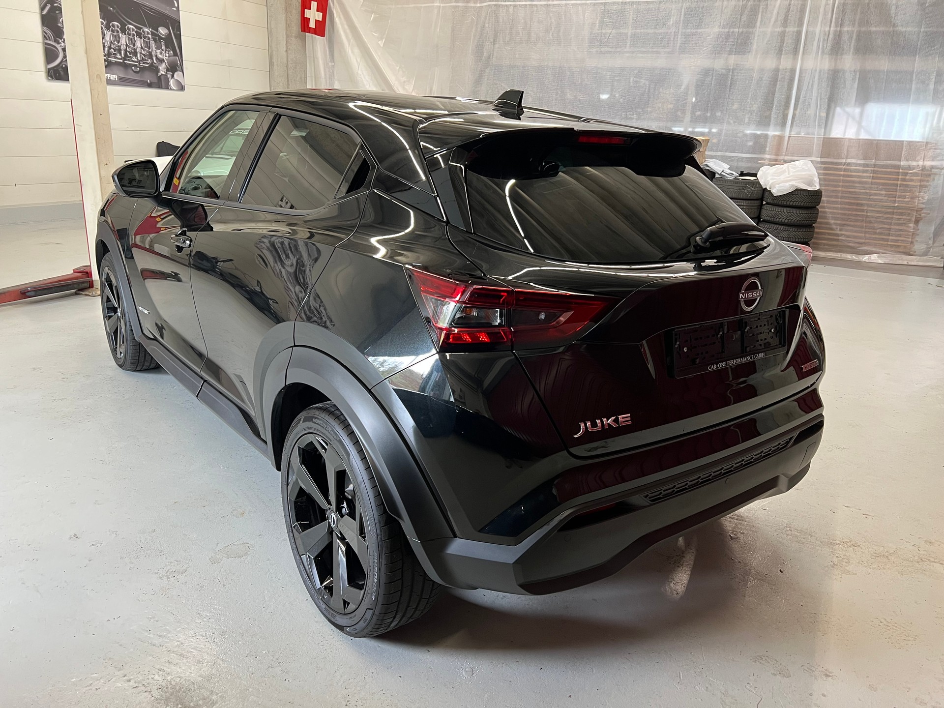 NISSAN Juke 1.6 FHEV Tekna-image-2