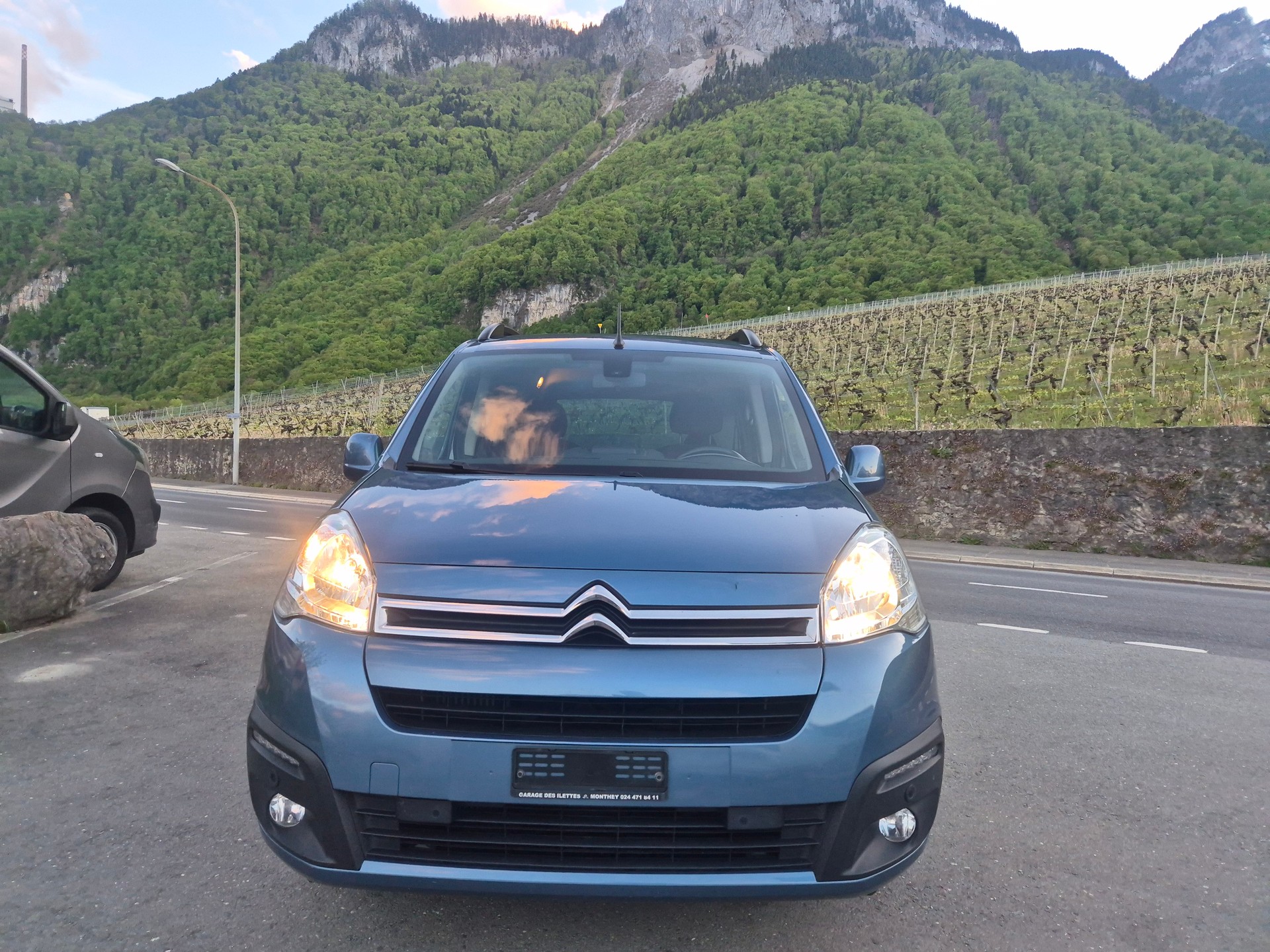 CITROEN Berlingo 1.6 BlueHDi Feel ETG6-image-5