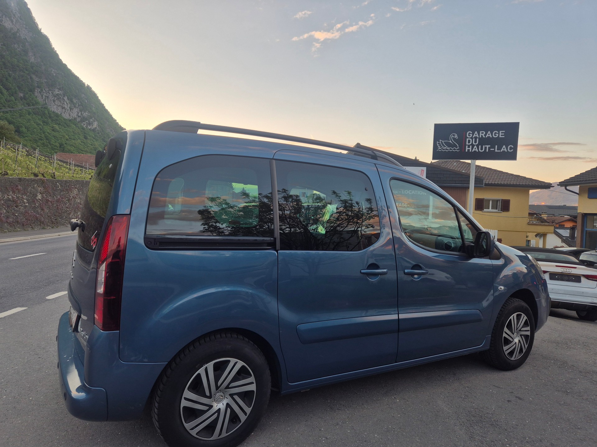 CITROEN Berlingo 1.6 BlueHDi Feel ETG6-image-1