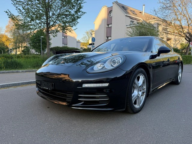 PORSCHE 4S-image-1