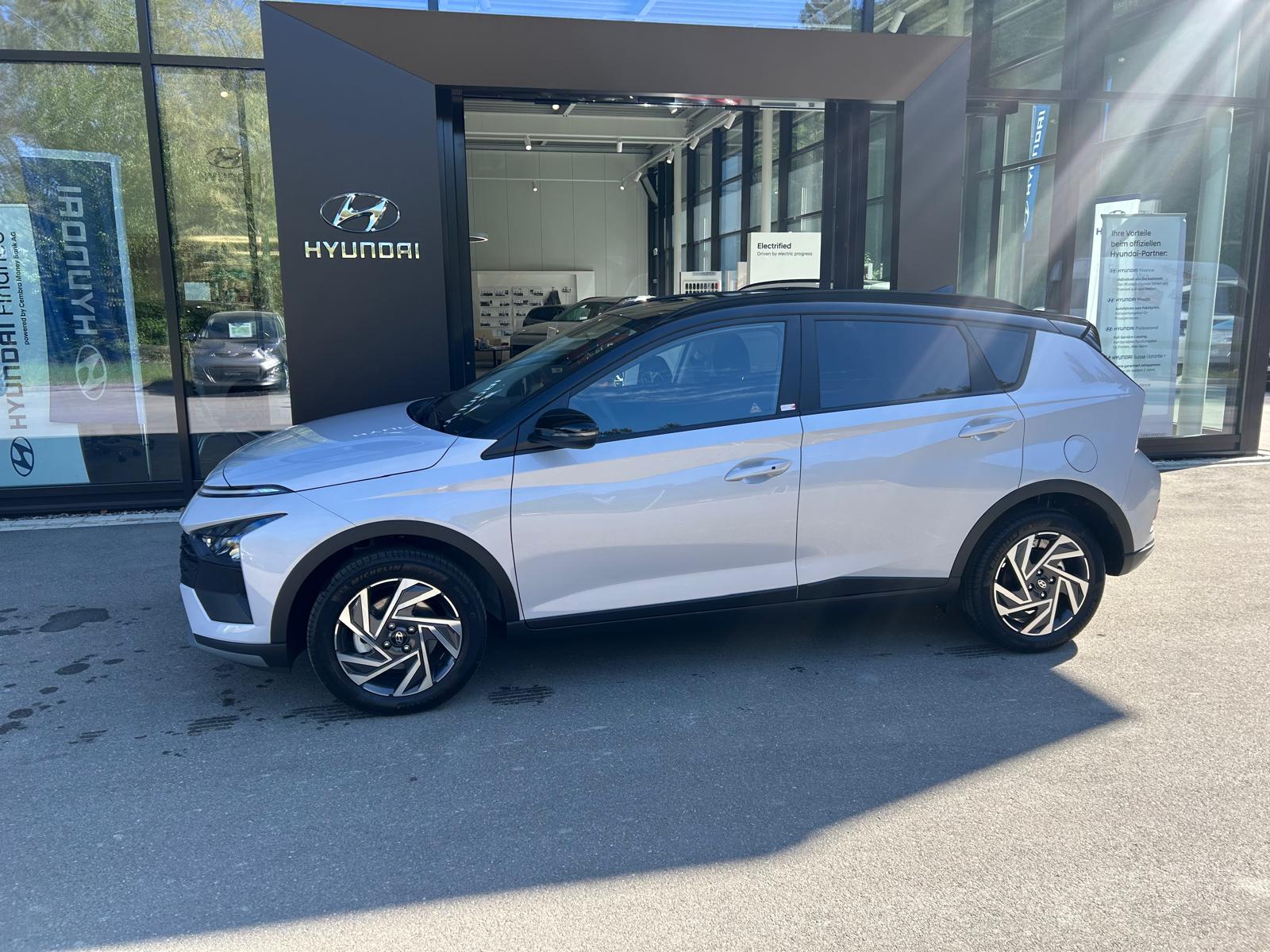 HYUNDAI Bayon 1.0 T-GDi Amplia DCT-image-1